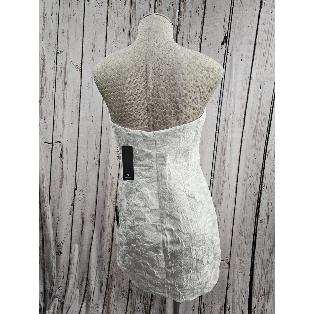 Lulus Floral Jacquard Strapless Mini Dress Women M White V-Neck Bridal Party NEW